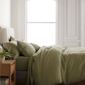 Brand New Quince European 100% linen King/Cal King duvet cover